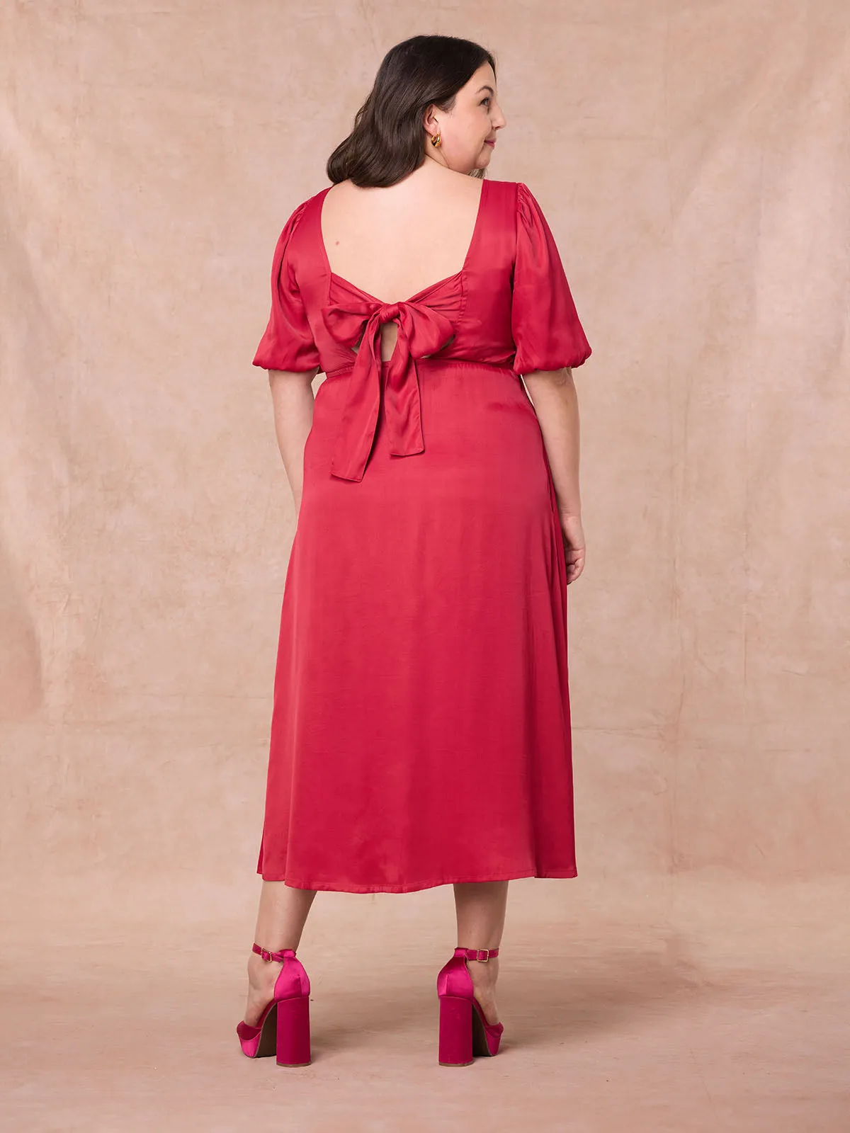 Abby - Backless Satin Midi Dress - Red