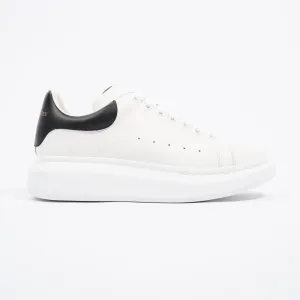 Alexander McQueen Oversized Sneaker White / Black Tab EU 39 / UK 5