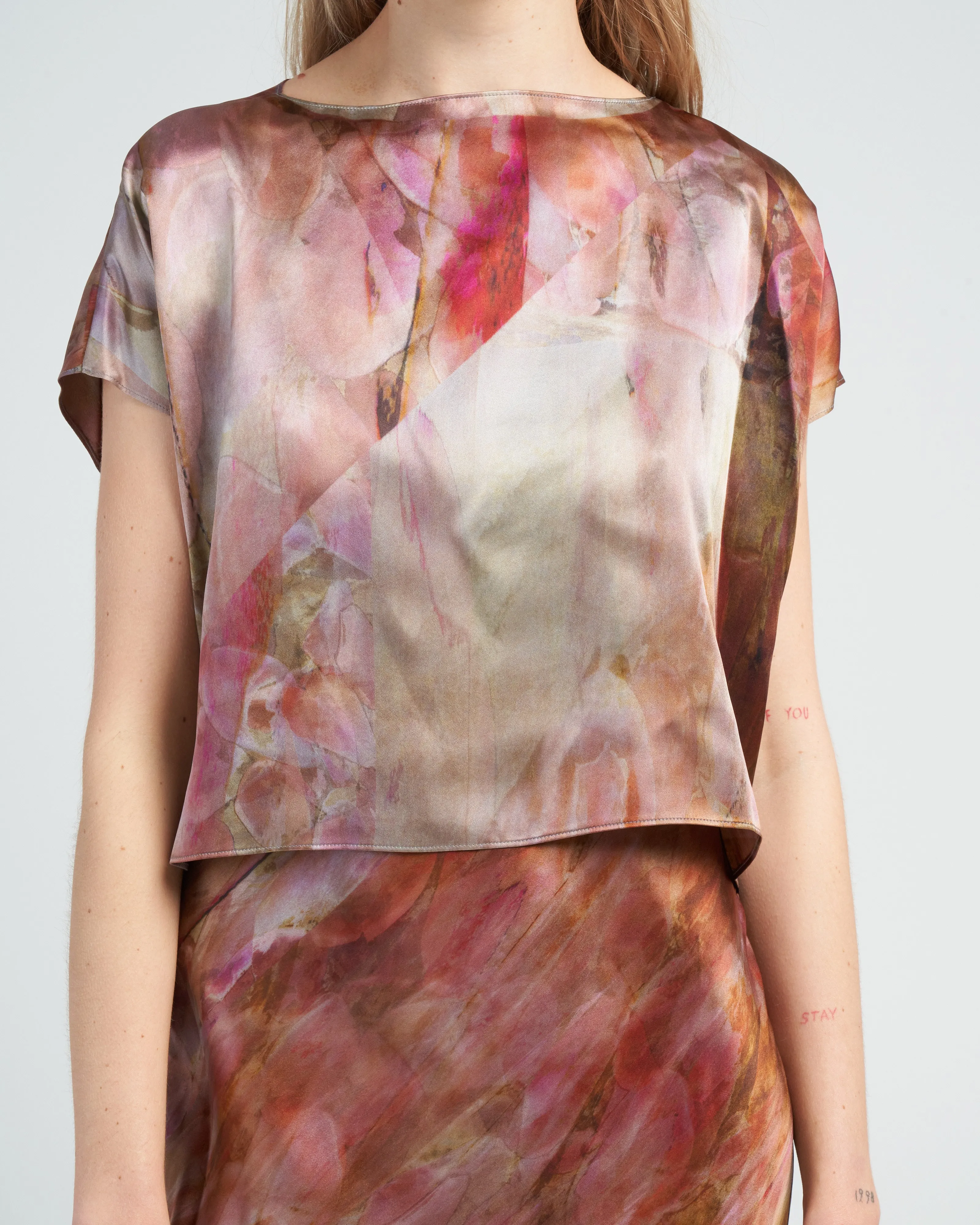 boxy crop tee - bouquet