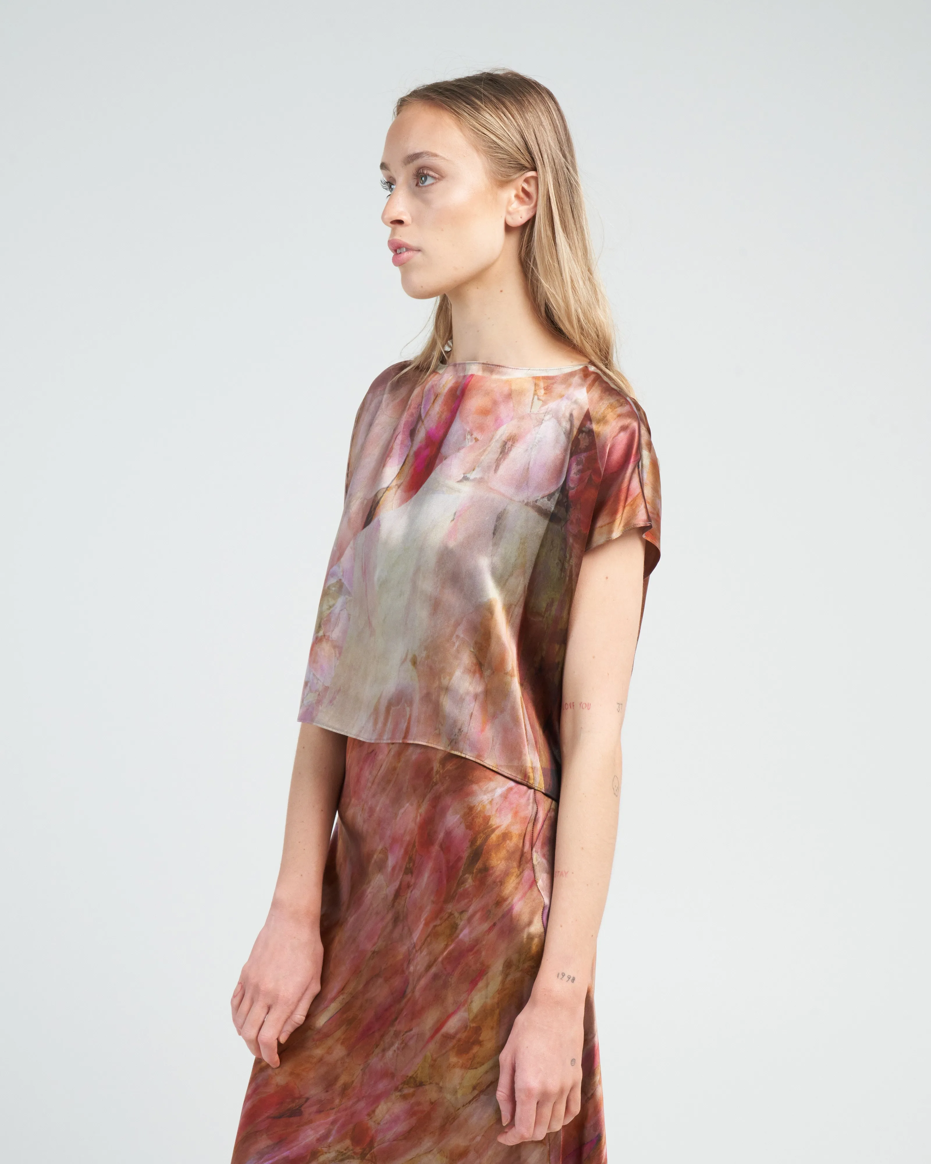 boxy crop tee - bouquet
