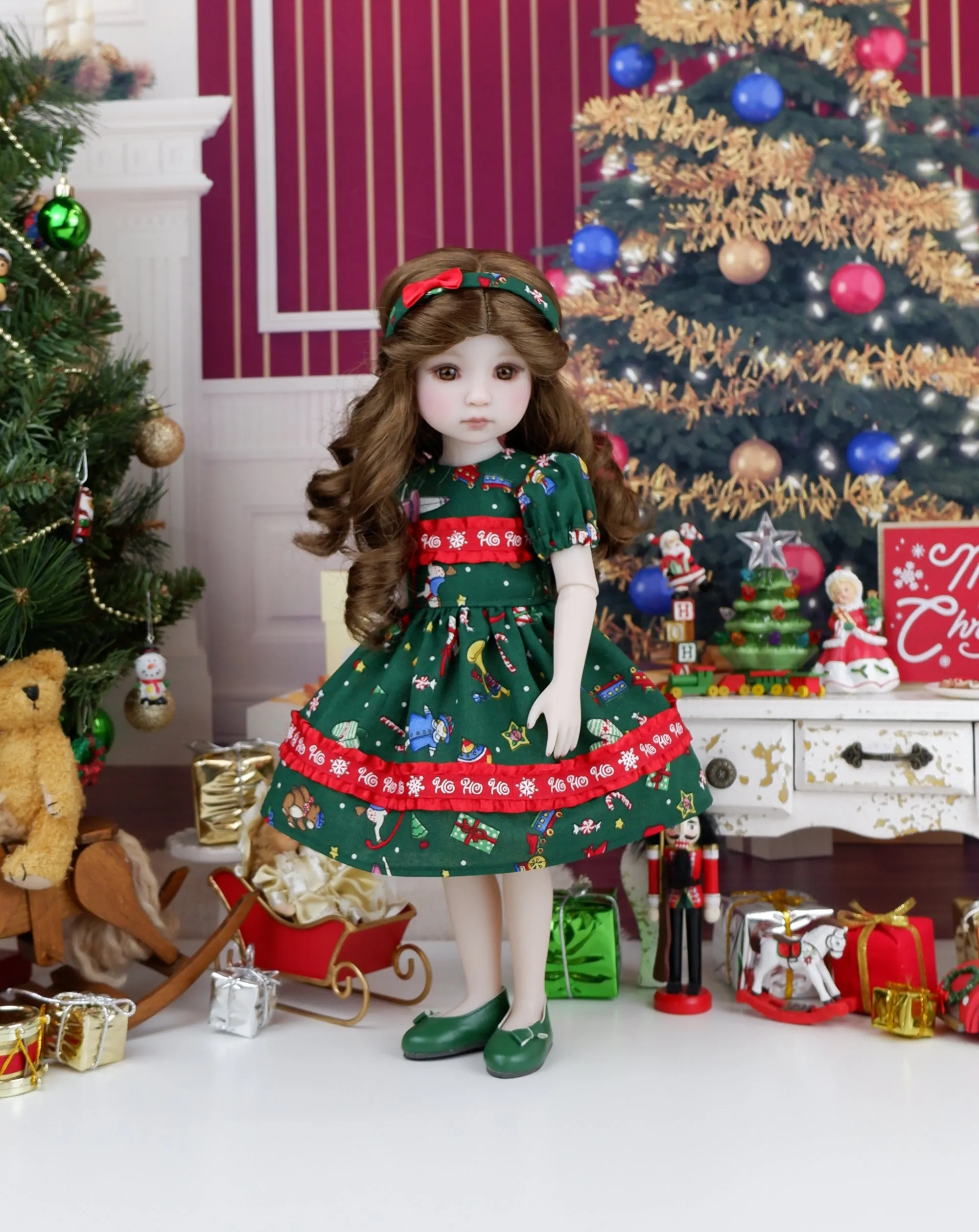 Christmas Toys - dress with shoes for Ruby Red Fashion Friends doll