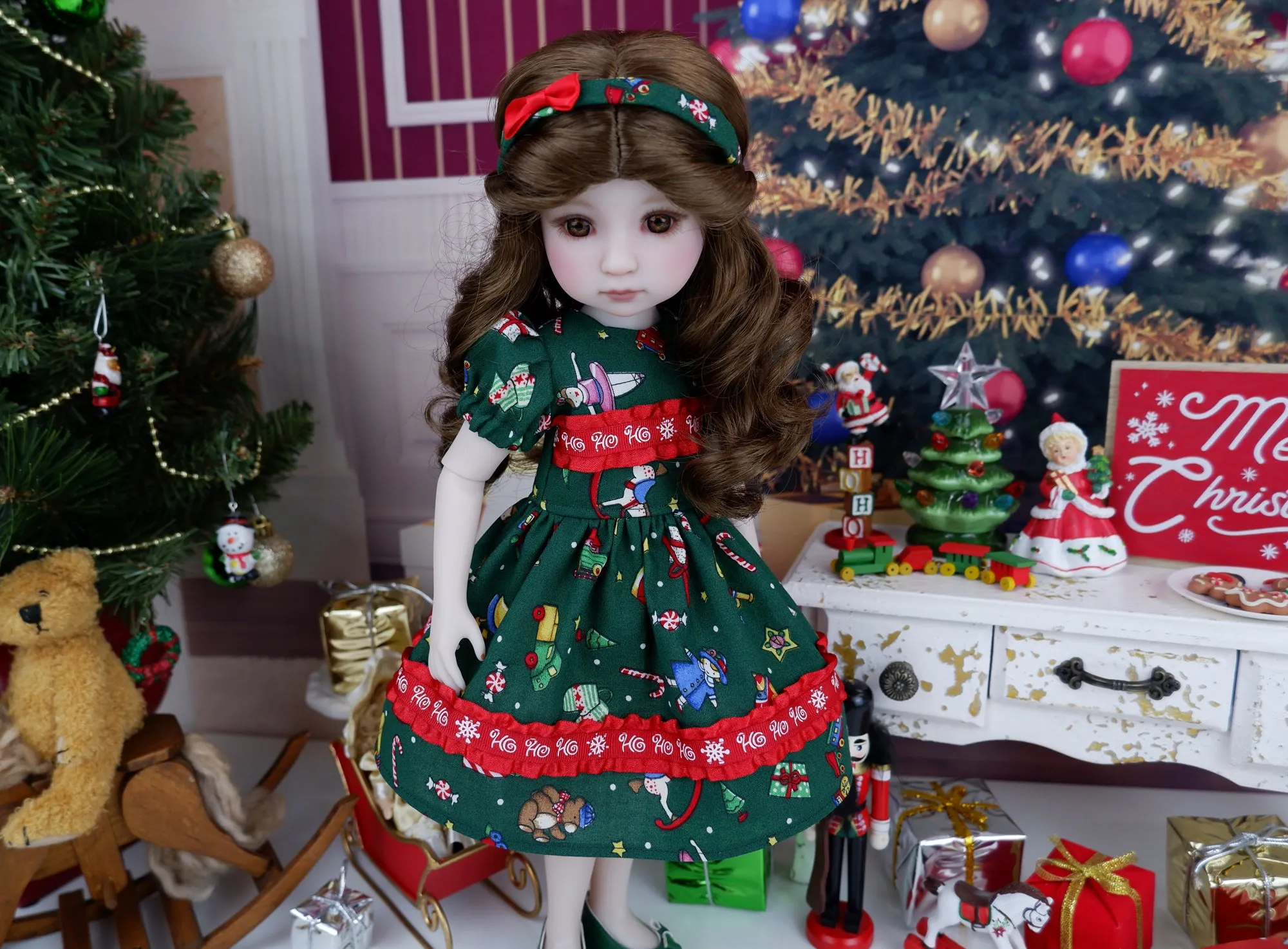 Christmas Toys - dress with shoes for Ruby Red Fashion Friends doll