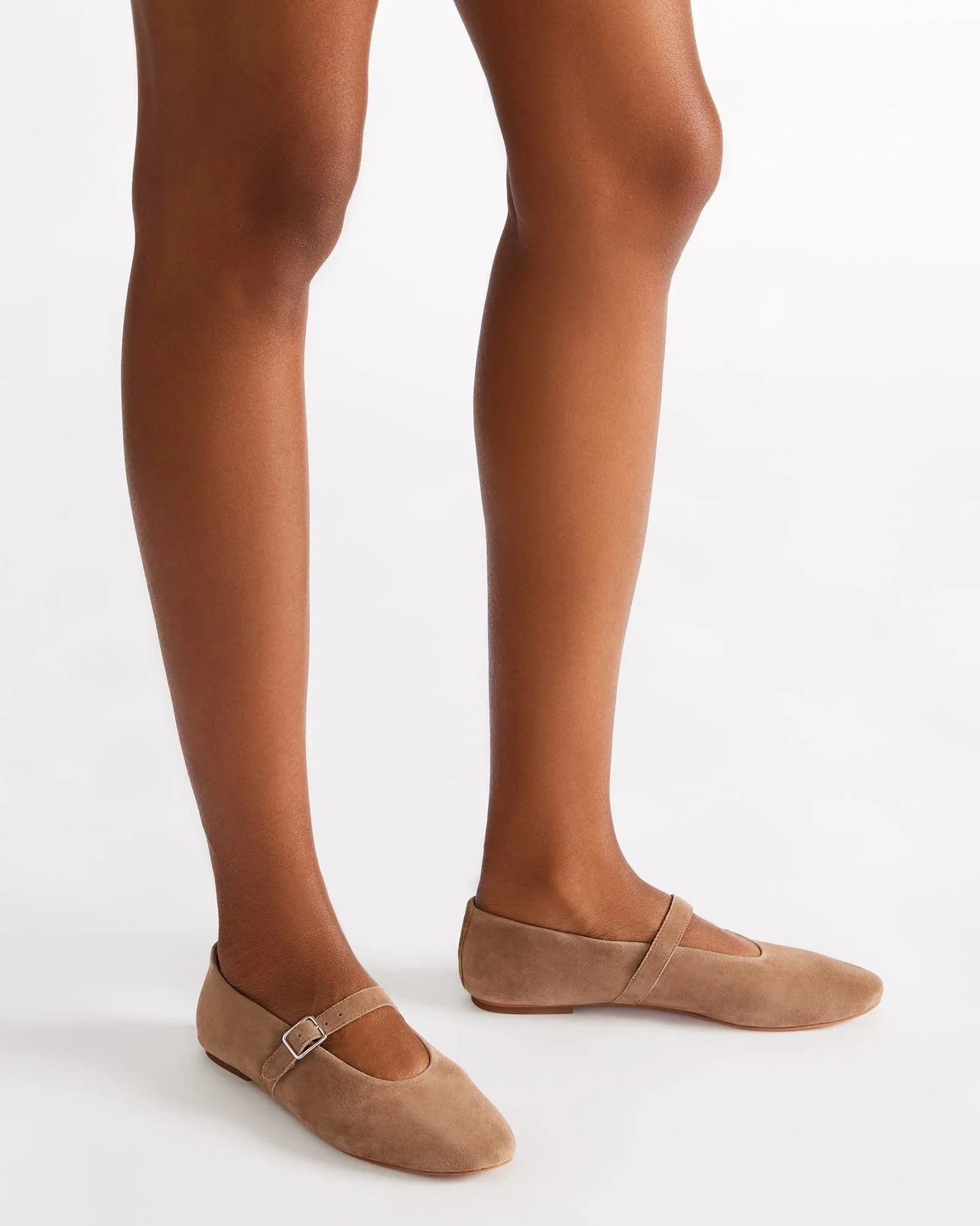 DREAMING-S TAUPE SUEDE