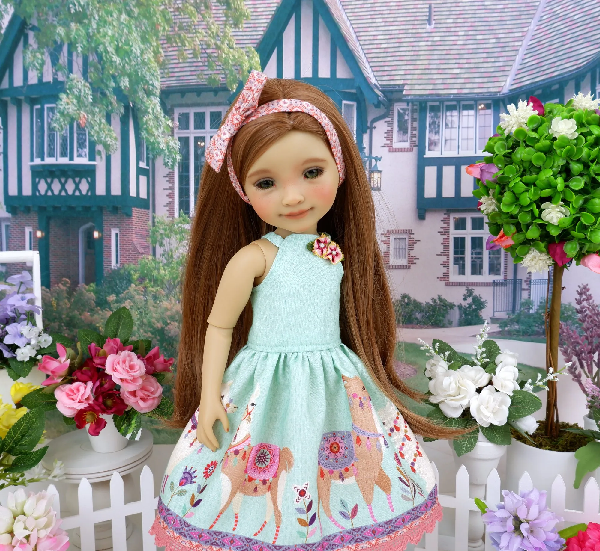 Llama Parade - dress with shoes for Ruby Red Fashion Friends doll