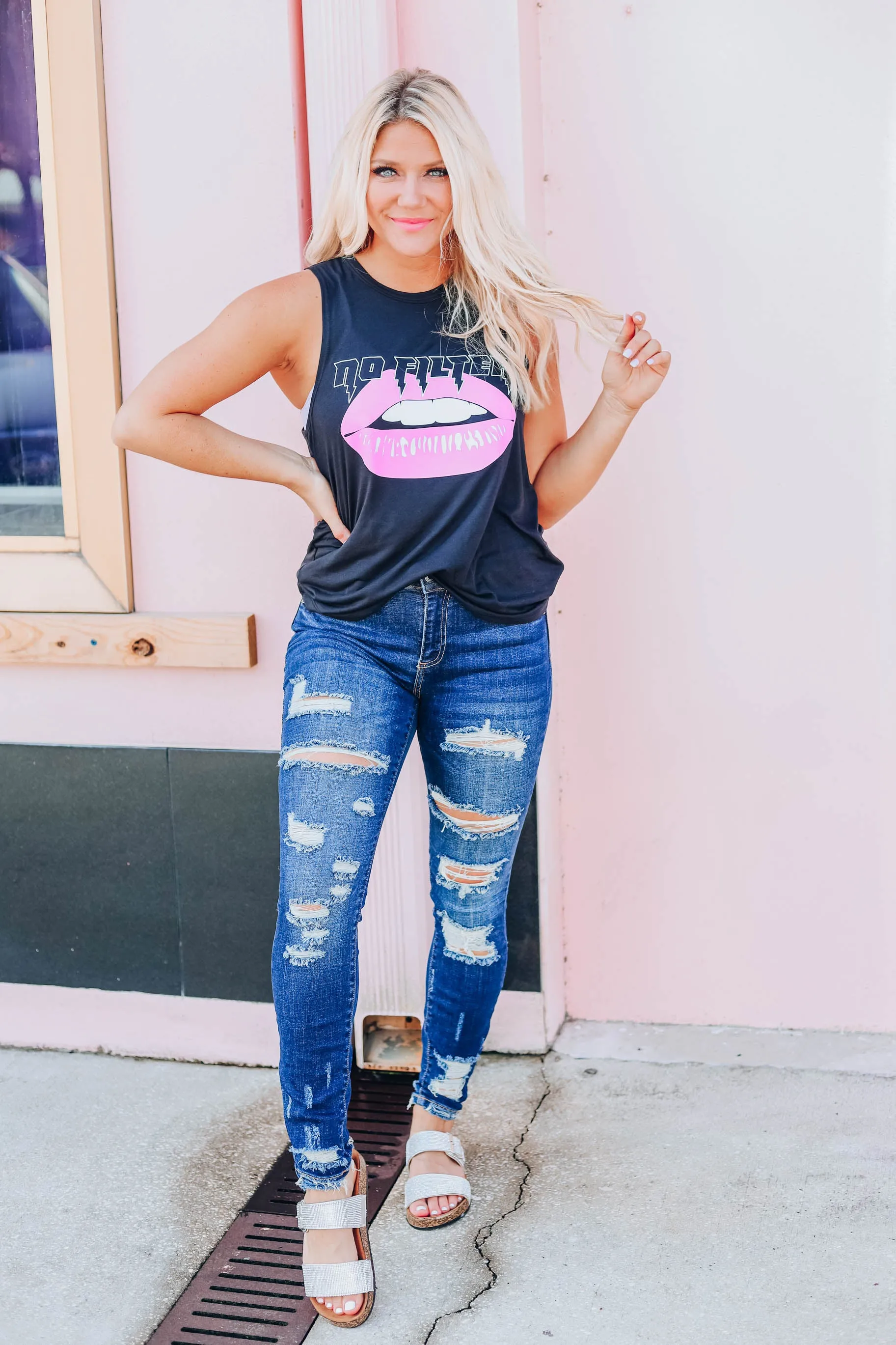 "No Filter" Lippy Graphic Tank