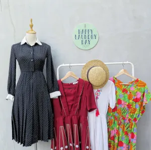 Shelly | Vintage 1950s/1960s Black textured polka dot embroidered scalloped collar Long sleeve dress