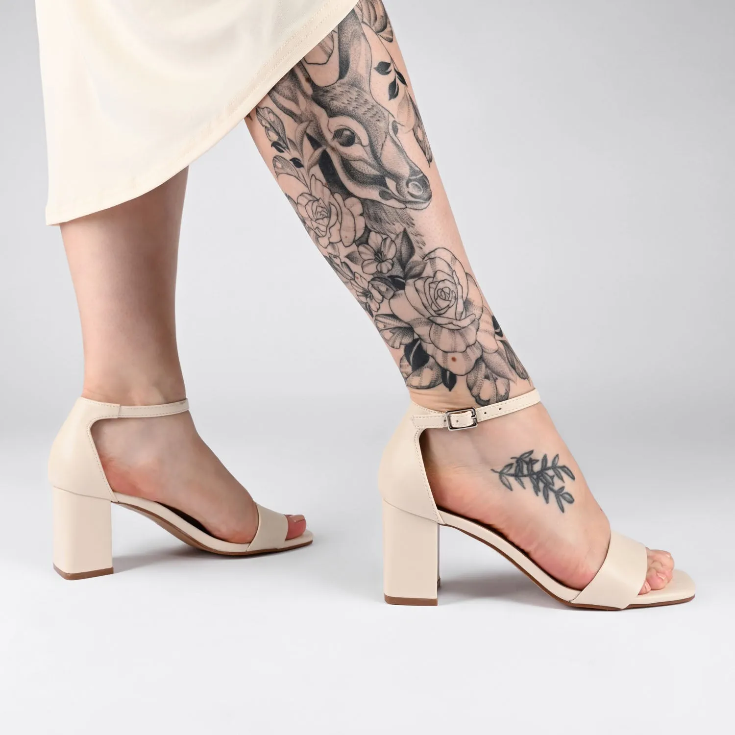 VALENNCIA STRAPPY HEELS IN WARM SHADES